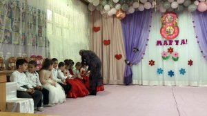 Утренник «8 марта!» в старшей группе «Заюшкина избушка»