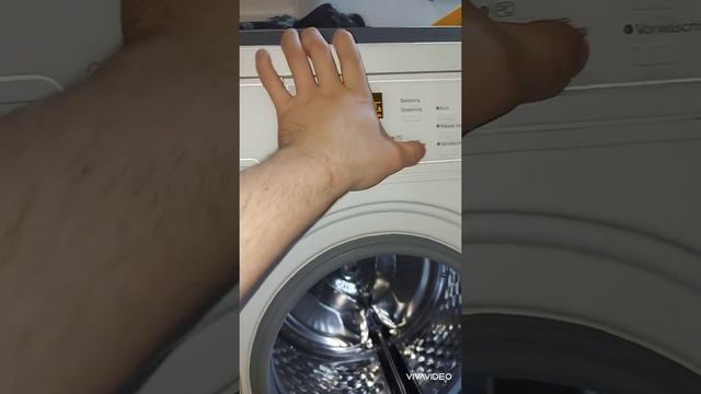 Miele W1 im Automatic Plus Programm смотреть онлайн