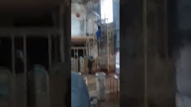 Снимаем храм изнутри с квадрокоптера смотреть онлайн