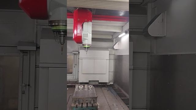 不对称机头随意控制Asymmetric machine head can be controlled at will一带一路Belt and Road和平发展peaceful development смотреть онлайн