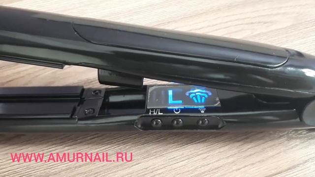 Паровой утюжок для выпрямления волос CERA MAGIC. Для профессионального и домашнего применения смотреть онлайн