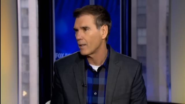 FOX Car Report - Elvis' secret Chevy van uncovered смотреть онлайн