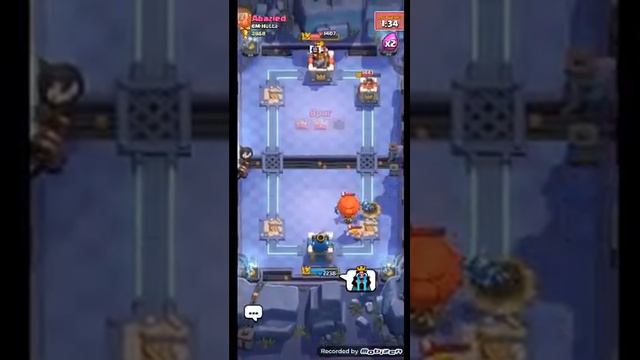 Komputersem психует в игре Clash Royale смотреть онлайн
