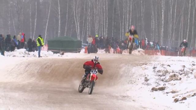 На мотокроссе с чемпионом мира по боксу Д.Лебедевым смотреть онлайн