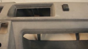 Перетяжка панели ГАЗель старого образца экокожей ч 1