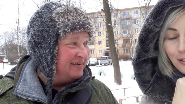 Интервью. Дядя Паша. Позитивный дворник детского сада смотреть онлайн