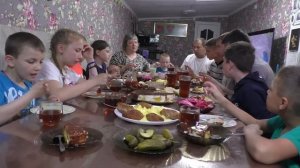 Мукбанг . Соответствуем названию канала - 13 порций