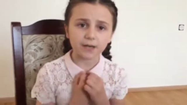 Дзейтова Хава, М.Исаковский "Враги сожгли родную хату ". смотреть онлайн