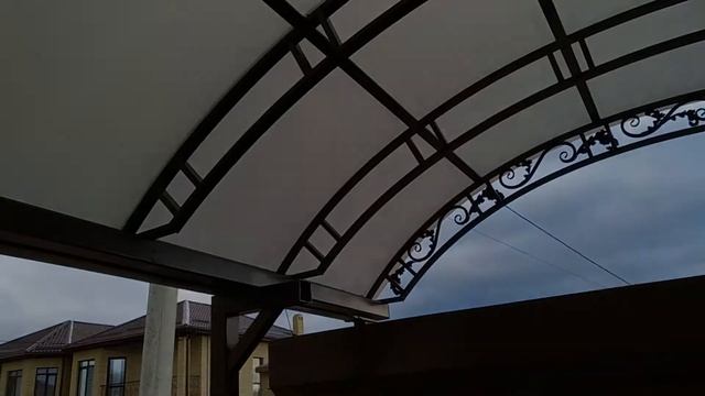 Арочный навес для автомобиля. Котеджный поселок "Золотой город" смотреть онлайн