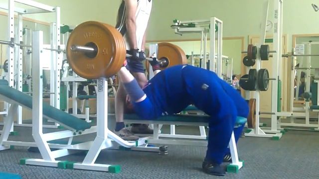 Тренировка №4.Жим лежа 170кг на 4 раза смотреть онлайн