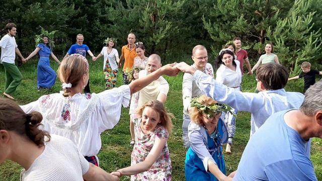 ДЕРЕВЕНСКИЙ ПРАЗДНИК КУПАЛА смотреть онлайн