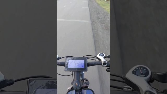 Катаюсь на электровелосипеде 40км/ч 30 км/ч (ну почти пов) смотреть онлайн