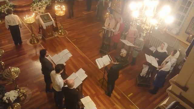 Хор храма Архистратига Михаила - На Пасхальной литургии 2020 смотреть онлайн