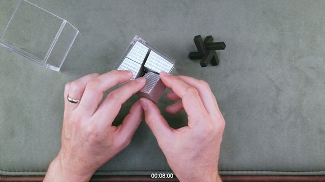 The Confusing Jack in the Box Puzzle! смотреть онлайн