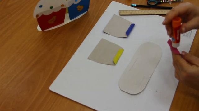 Пасхальные поделки, куличи из картона