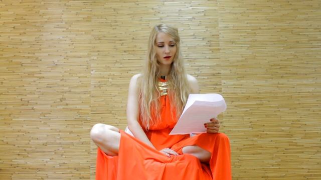 «Иша Упанишада» (видеокнига - читает Мила Маркова). Isha Upanishad (reading In Russian)