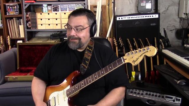 2013 Fender Select Strat HSS in Tobacco Sunburst смотреть онлайн