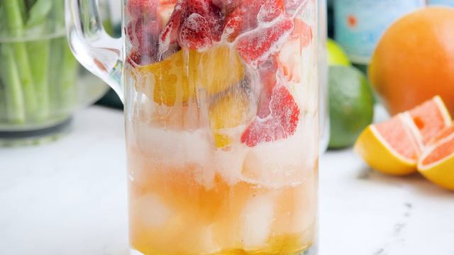 Rosé Sangria Mocktail recipe (refreshing Cinco de Mayo mocktail) смотреть онлайн