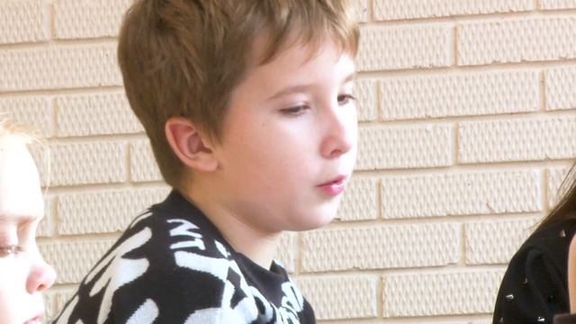 О добром деле говори смело: класс «Солнечный» – о создании школьного календаря смотреть онлайн