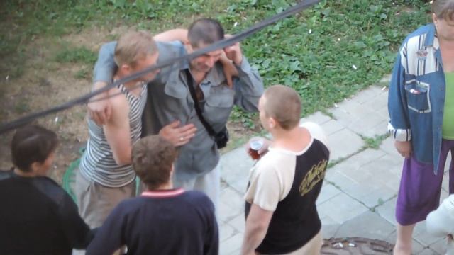 Алкаши во дворе 2 часть смотреть онлайн