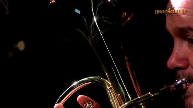 Student Tenor Horn by Gear4music (Performance) смотреть онлайн