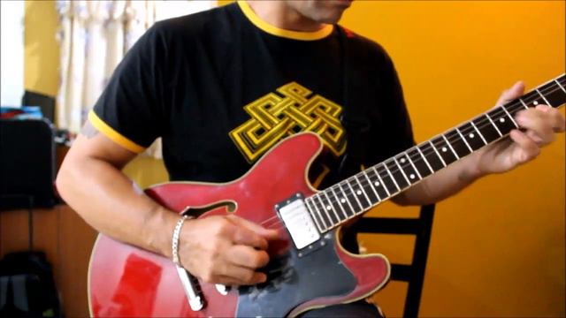 ASI SUENA UNA GUITARRA Gibson made in China смотреть онлайн