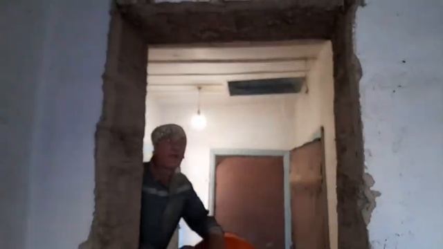 Починаємо ремонт у будинку. Перепланування приміщень. смотреть онлайн