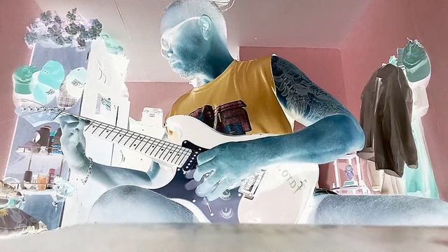 "Afternoon Sunlight" guitar improvisation using Zoom G1X four смотреть онлайн