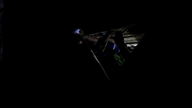 КРОШЕЧНАЯ ИЗБУШКА НА ПРОСТОРАХ ТУНДРЫ! НОЧУЮ В ИЗБУШКЕ, ЛОВЛЮ НАЛИМОВ, ПОКЛЕВАЛ ОКУНЬ.. смотреть онлайн
