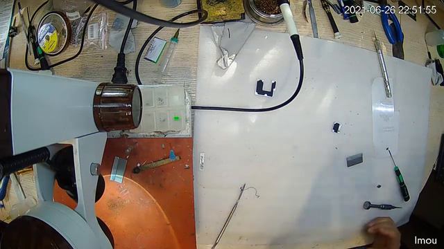 Восстановление после небольшого количества влаги iPhone 11 смотреть онлайн