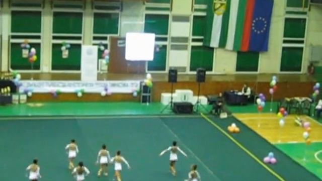 ЕСТЕТИЧЕСКА ГРУПОВА ГИМНАСТИКА-2013год. смотреть онлайн