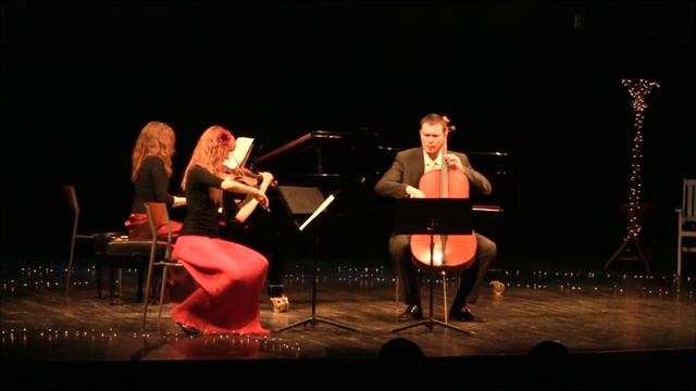 ROTER IGEL trio смотреть онлайн