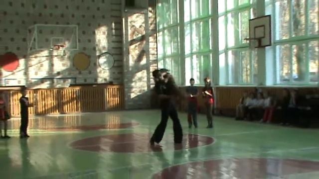 Показательные выступления на дне физкультурника смотреть онлайн