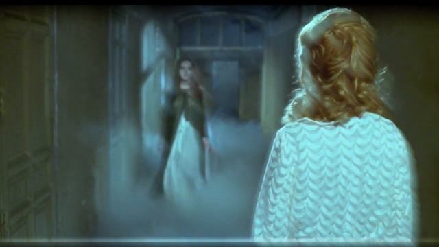 THE MADBLUDS - VAMPIRE GIRL (GROOVIE GHOULIES COVER) смотреть онлайн