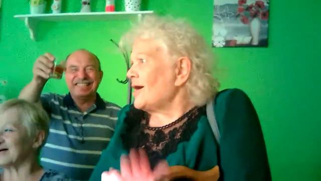Встреча одноклассников,через43 года,школа 63 города Орска! Поздравление учителя Анны Михайловны!!! смотреть онлайн