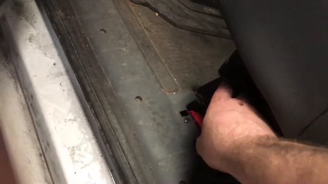 Как открыть капот Ситроен Диспатч смотреть онлайн