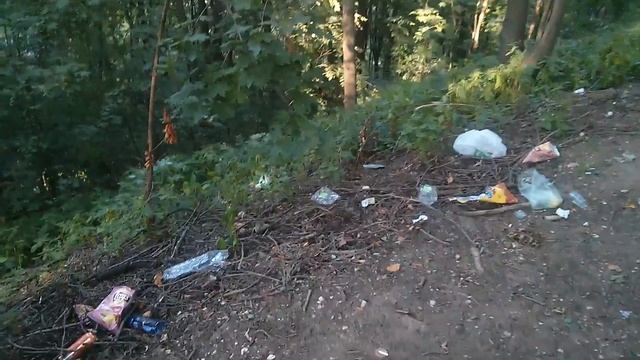Нижегородцы засирают волжский откос смотреть онлайн