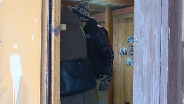 ПЕРЕДЕЛАЛИ СТАРУЮ ДАЧУ В 20 ЛЕТ ЗА 10.000 / НЕЗАДАЧА 3 СЕРИЯ смотреть онлайн