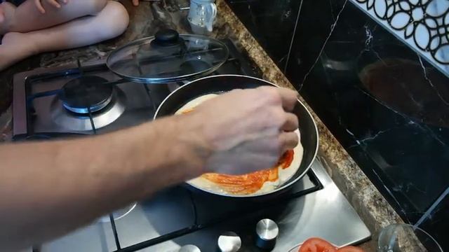 ПИЦЦА на сковороде.Пицца пипперони всего за 5 минут! смотреть онлайн