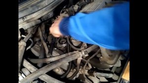 Крайслер Гранд Вояджер 2.4. Меняем свечи.