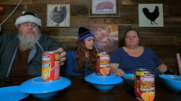New Campbell's Chunky SPICY Soups || Taste Test Tuesday
