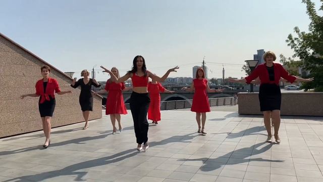 ✨Bachata Lady Style✨ танцевальные классы в Челябинске #bachata #bachatadance смотреть онлайн