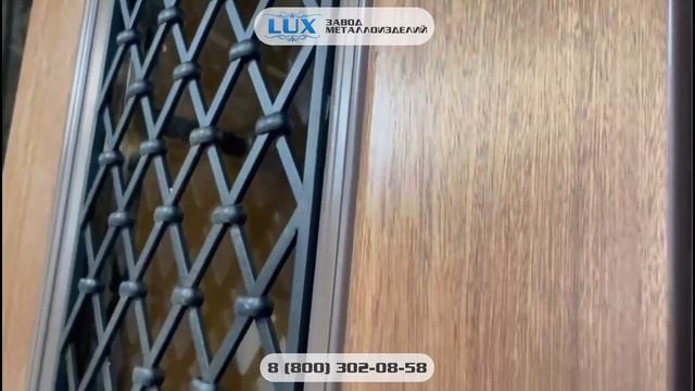 Металлическая дверь на дачу со стеклом и ковкой смотреть онлайн