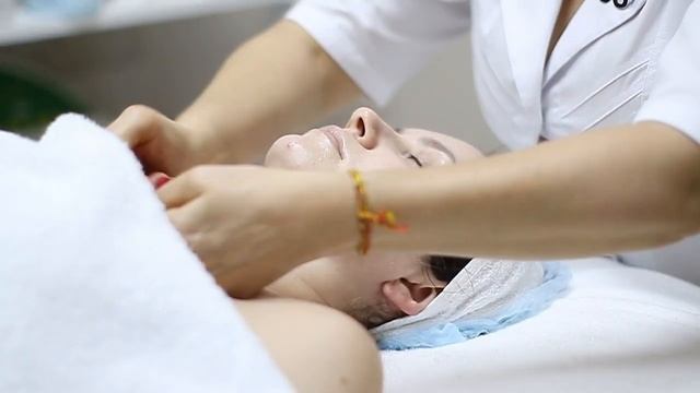 Сульптурно глубокотканный лифтинг смотреть онлайн