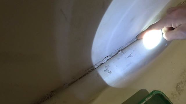 БЮДЖЕТНЫЙ РЕМОНТ УБИТОЙ ВАННЫЙ ! ГИПСОВАЯ ШТУКАТУРКА В ВАННОЙ ! РАБОТАЕТ ДИЛЕТАНТ ! СТОЛЫЧ РЕМОНТ смотреть онлайн