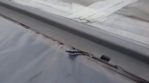 Оцинковка авто. (Часть № 8) Ржавчина рамки лобового стекла - Pontiac Vibe.