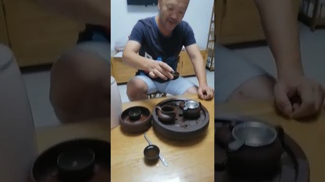 Мой друг Эдик, самый крутой китаец, говорит: русский - это крепкий! смотреть онлайн