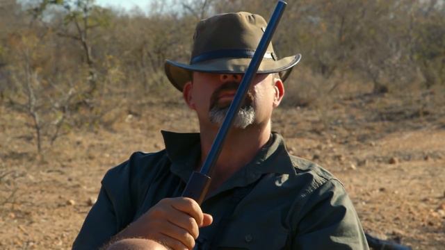 Frank y Darran presencian un brutal ataque de leones | Wild Frank vs Darran | Animal Planet смотреть онлайн