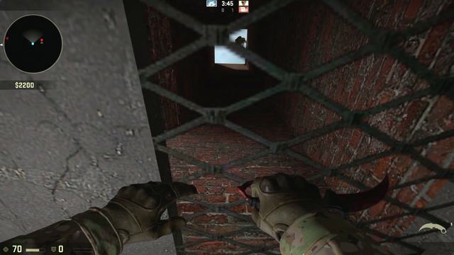 ЗАЛЕЗ В ТЕКСТУРЫ СКРЫВАЯСЬ ОТ ЗОМБИ В CS:GO #64 смотреть онлайн