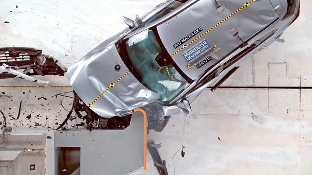 SAFETY : 2017 MAZDA CX-9 CRASH TEST l small overlap l Good смотреть онлайн